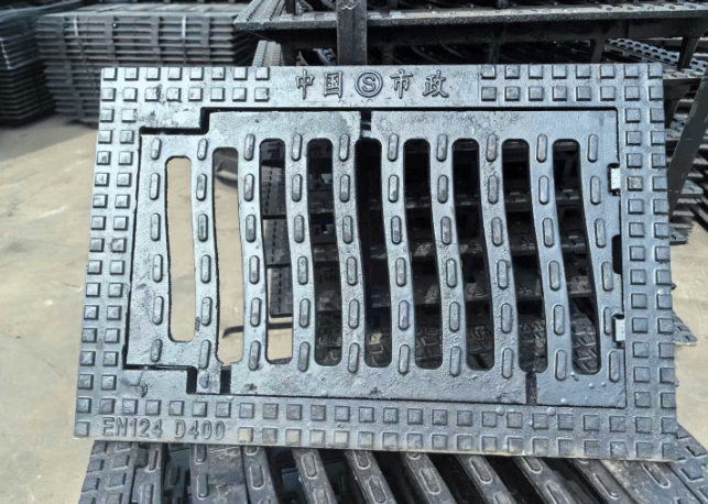 永泰球墨铸铁市政雨水篦子展示